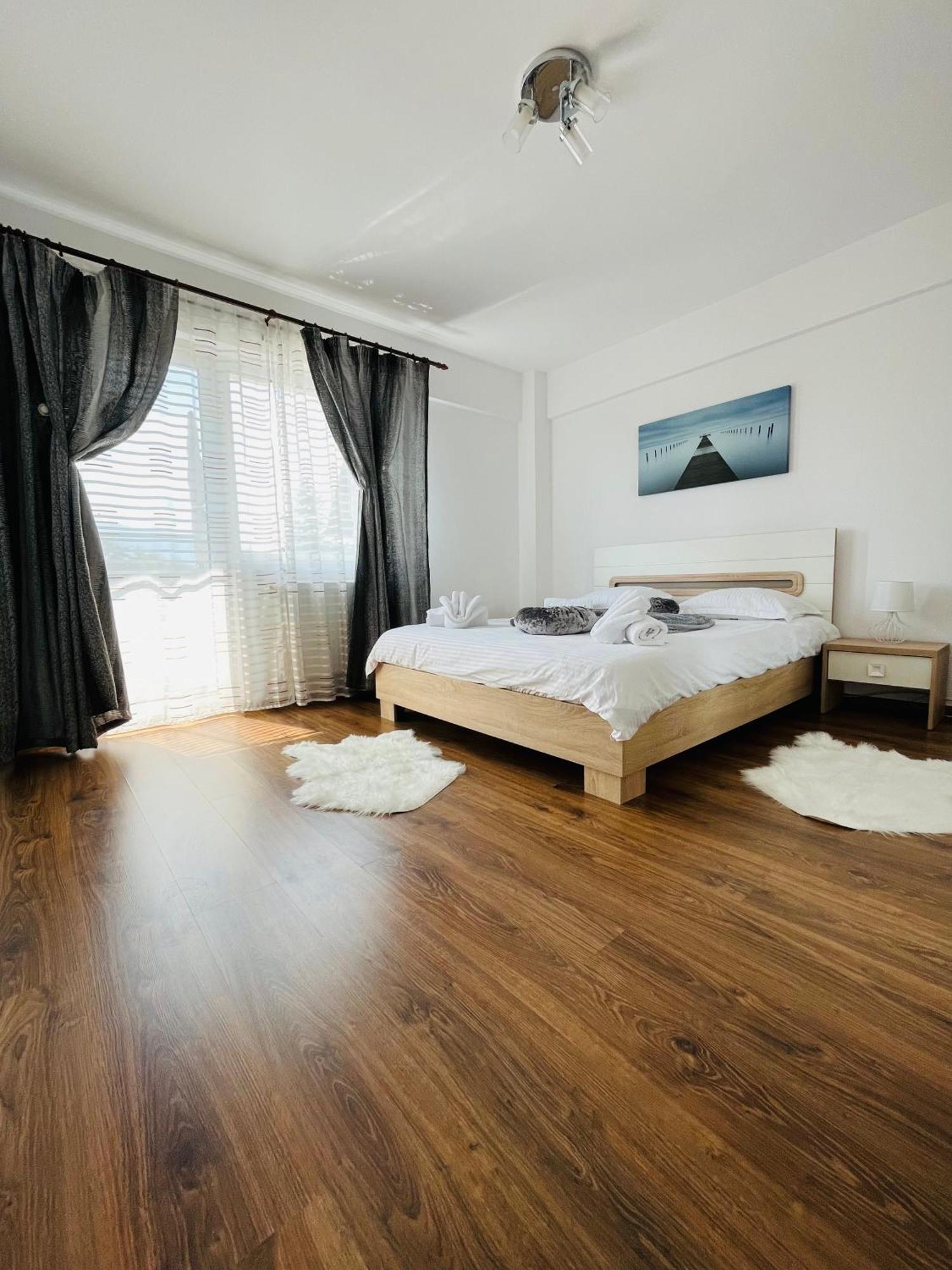 Green Apartaments Zărneşti Eksteriør billede