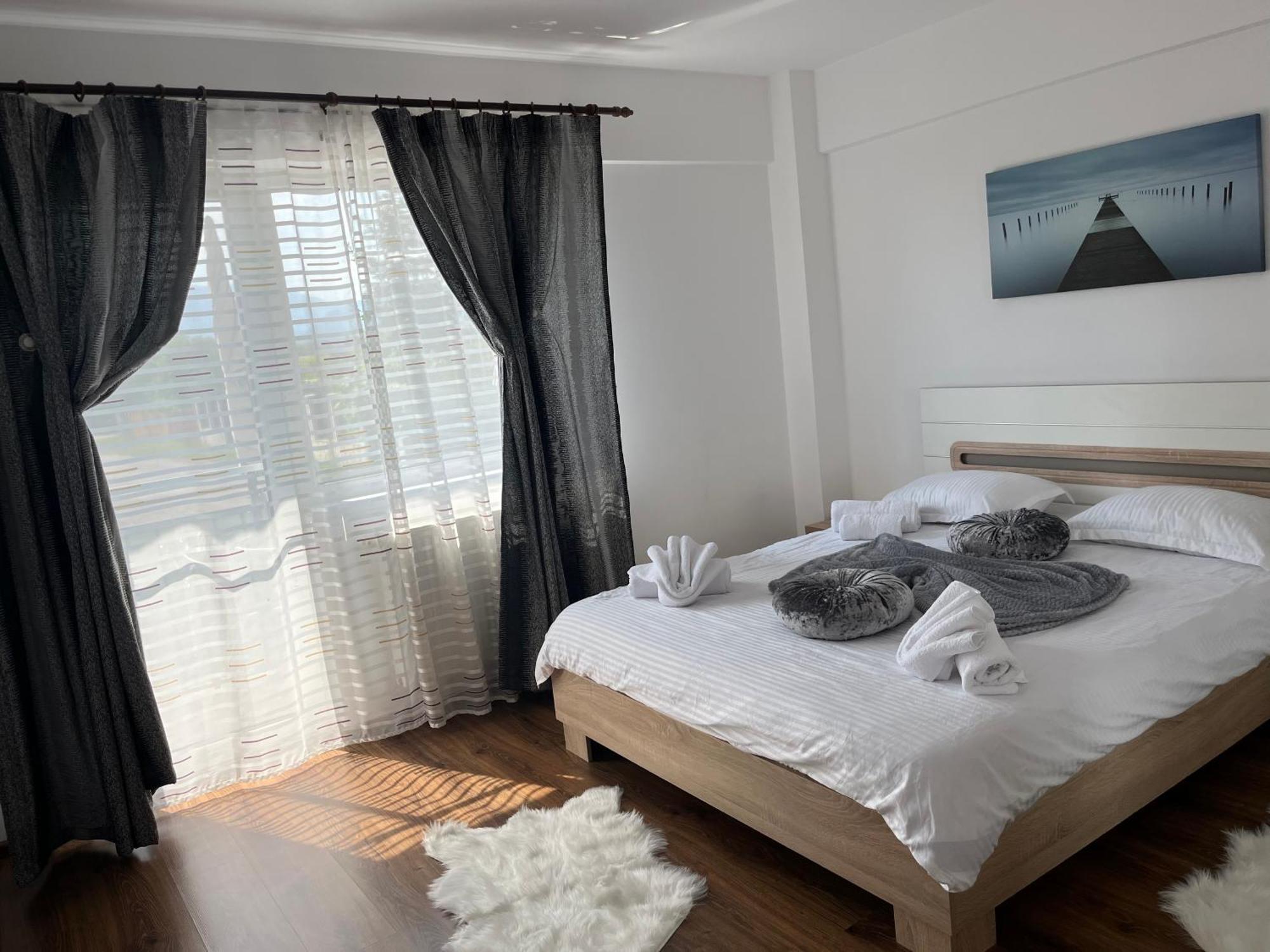 Green Apartaments Zărneşti Eksteriør billede