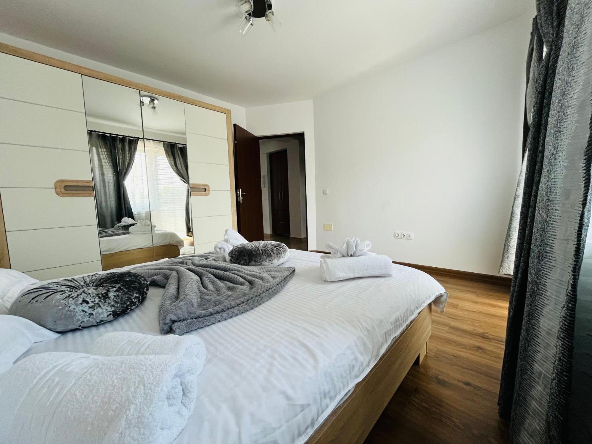 Green Apartaments Zărneşti Eksteriør billede